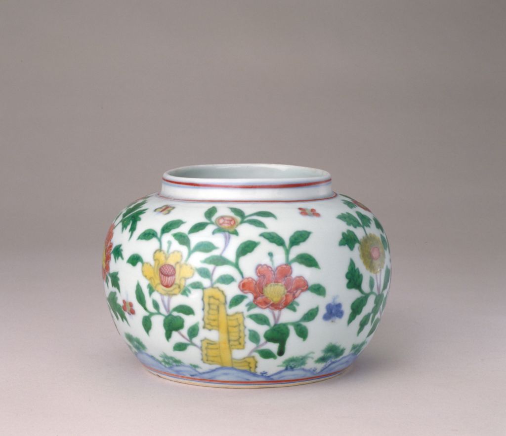 图片[1]-Colorful stone butterfly pot-China Archive